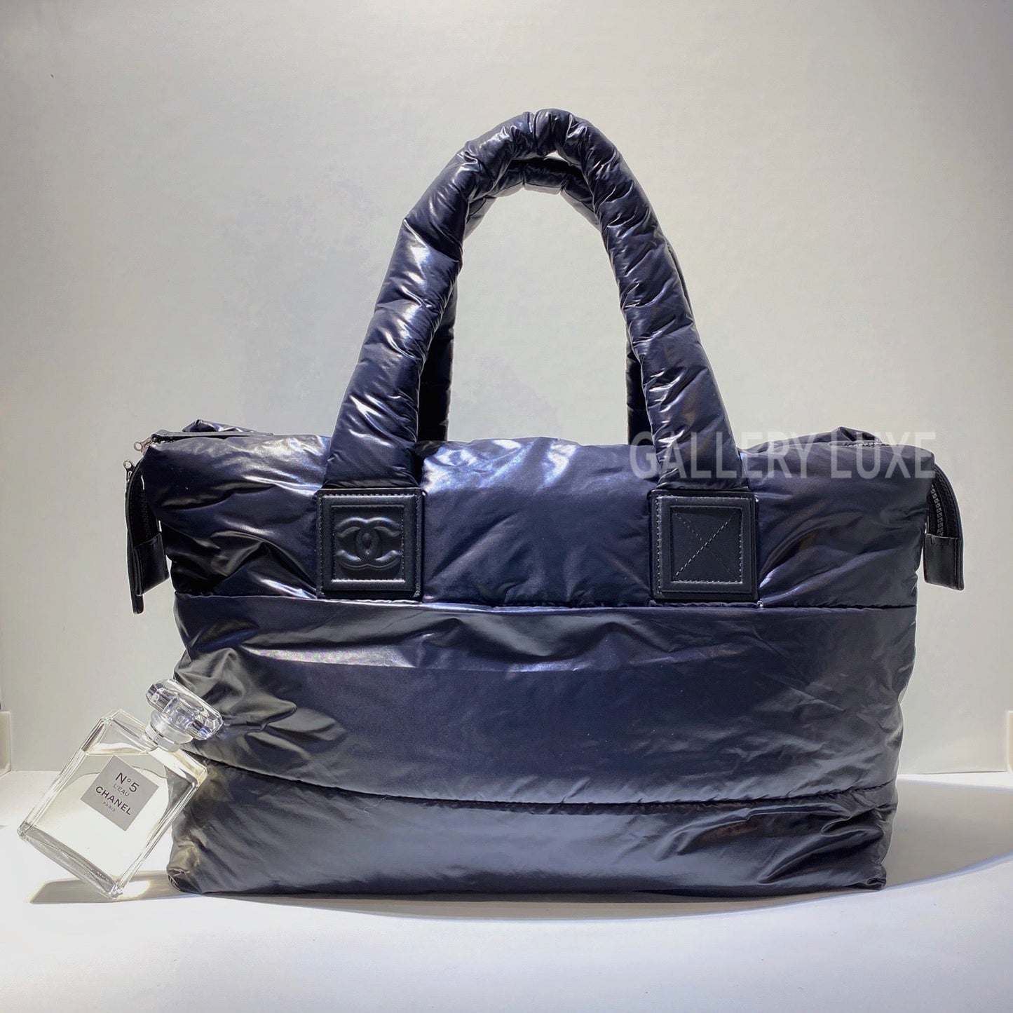 No.3073-Chanel Nylon Coco Cocoon Tote Bag