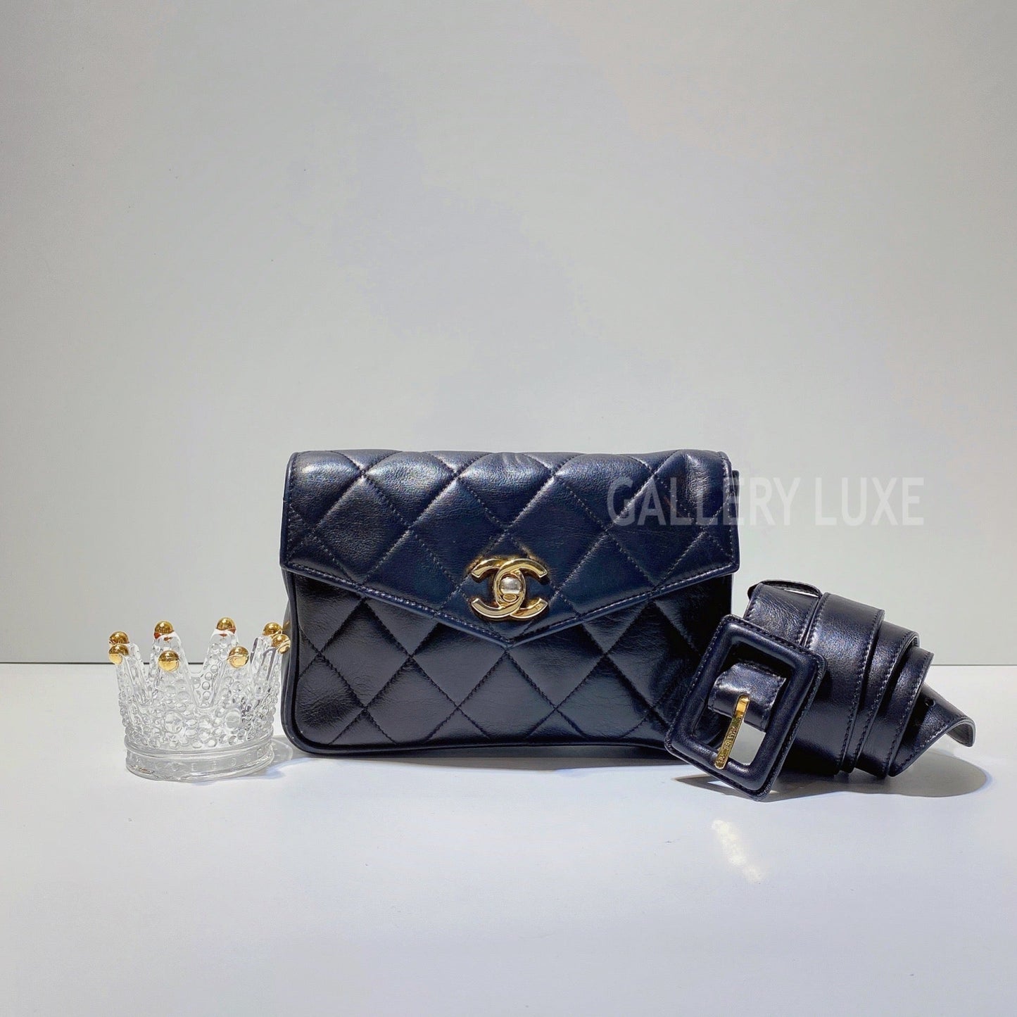 No.3082-Chanel Vintage Lambskin Belt Bag