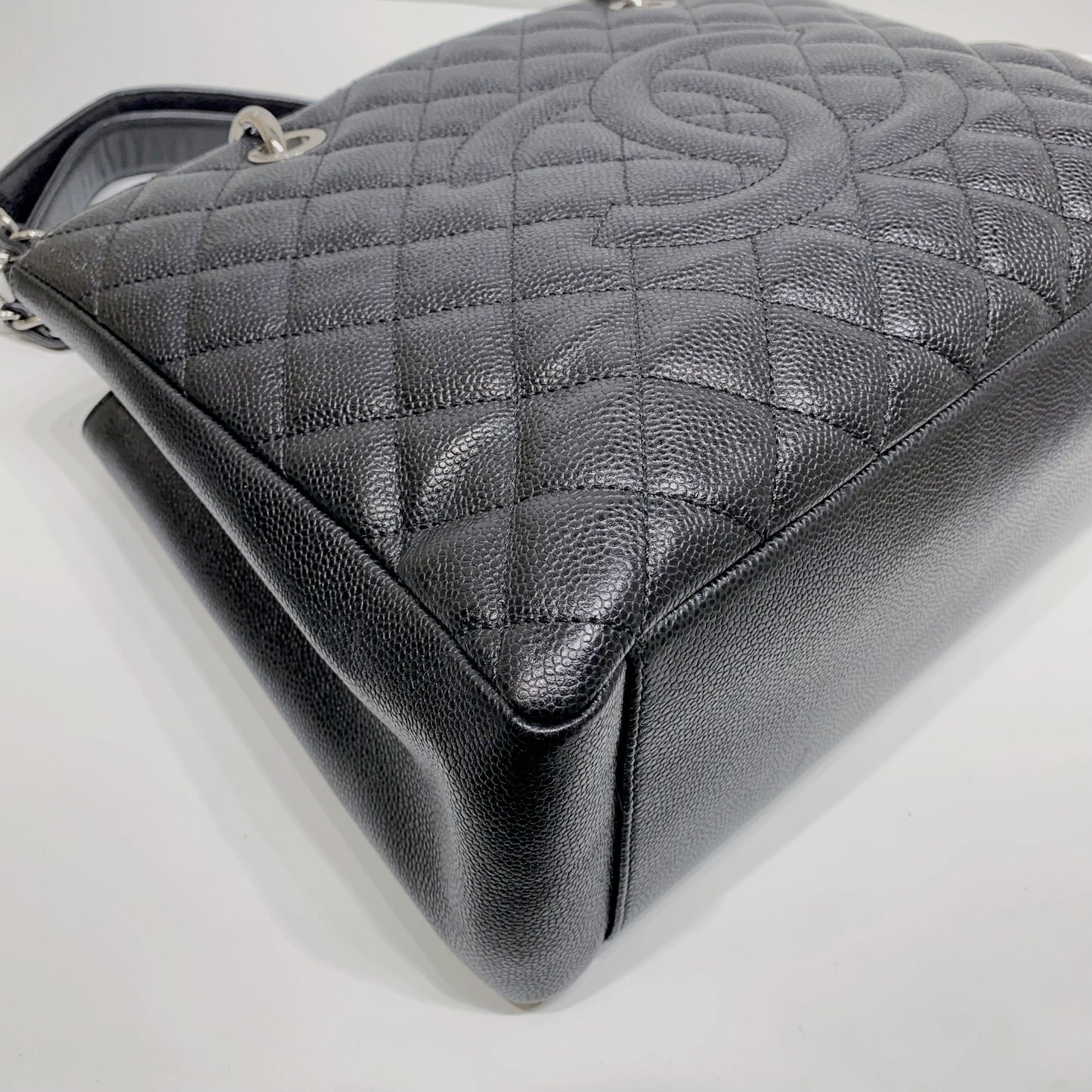 No.4025-Chanel Caviar GST Tote Bag
