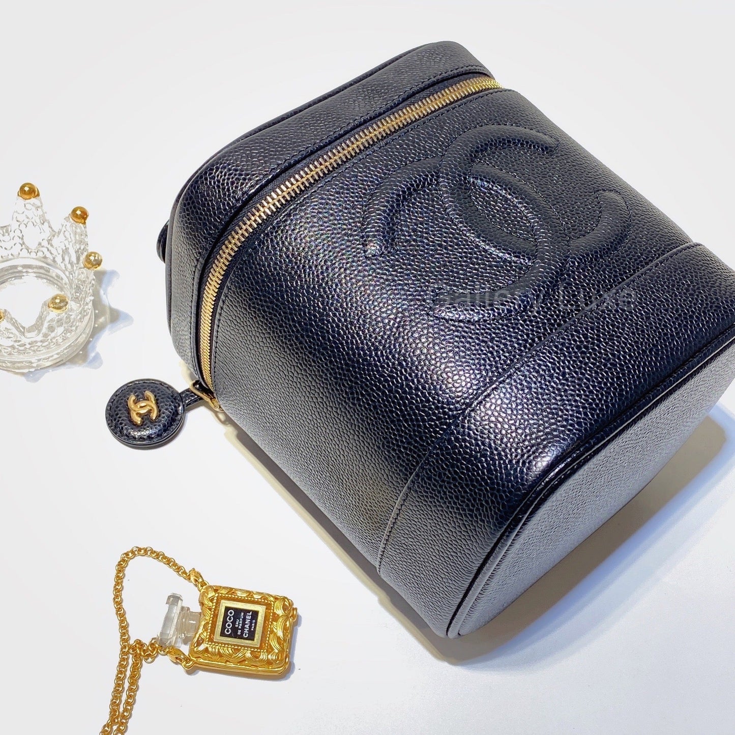 No.2758-Chanel Vintage Caviar Vanity Case