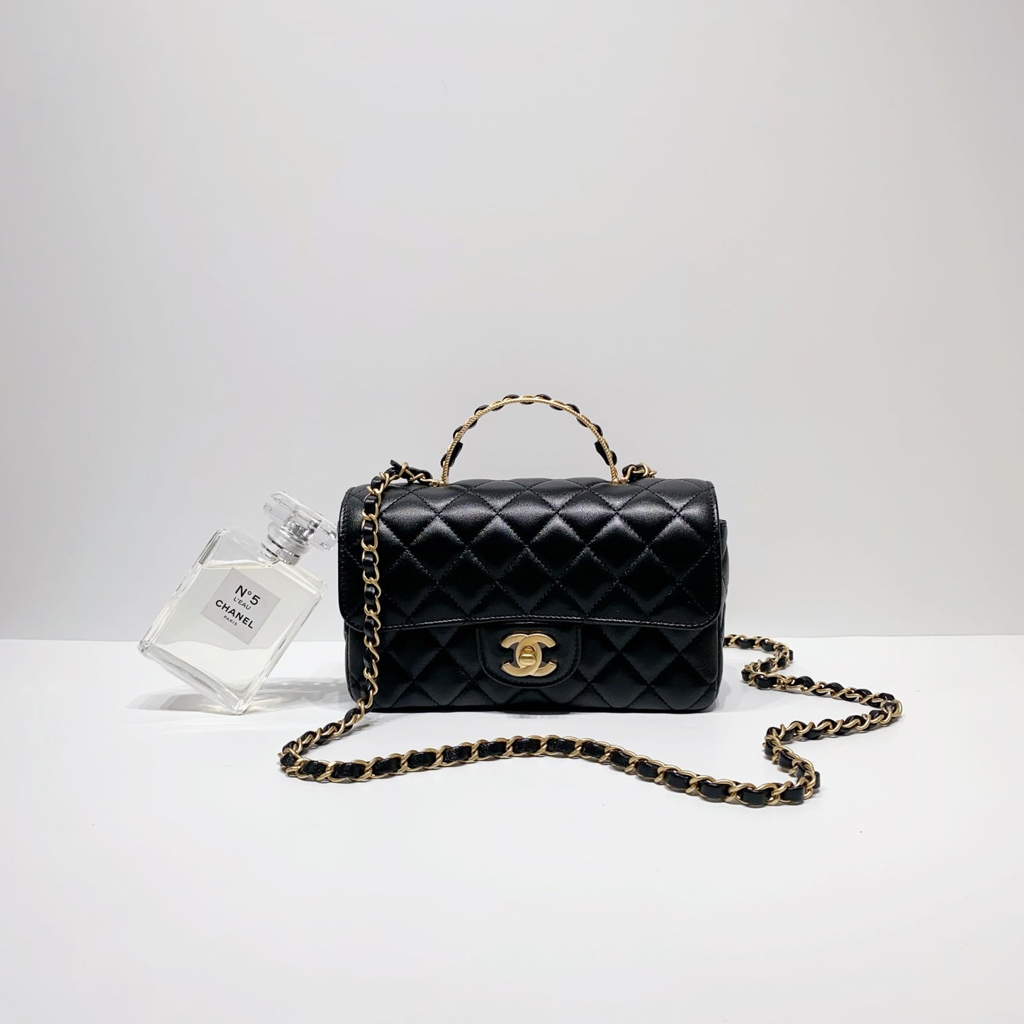 No.001613-1-Chanel Timeless Classic Mini With Top Handle (Brand New / 全新貨品)