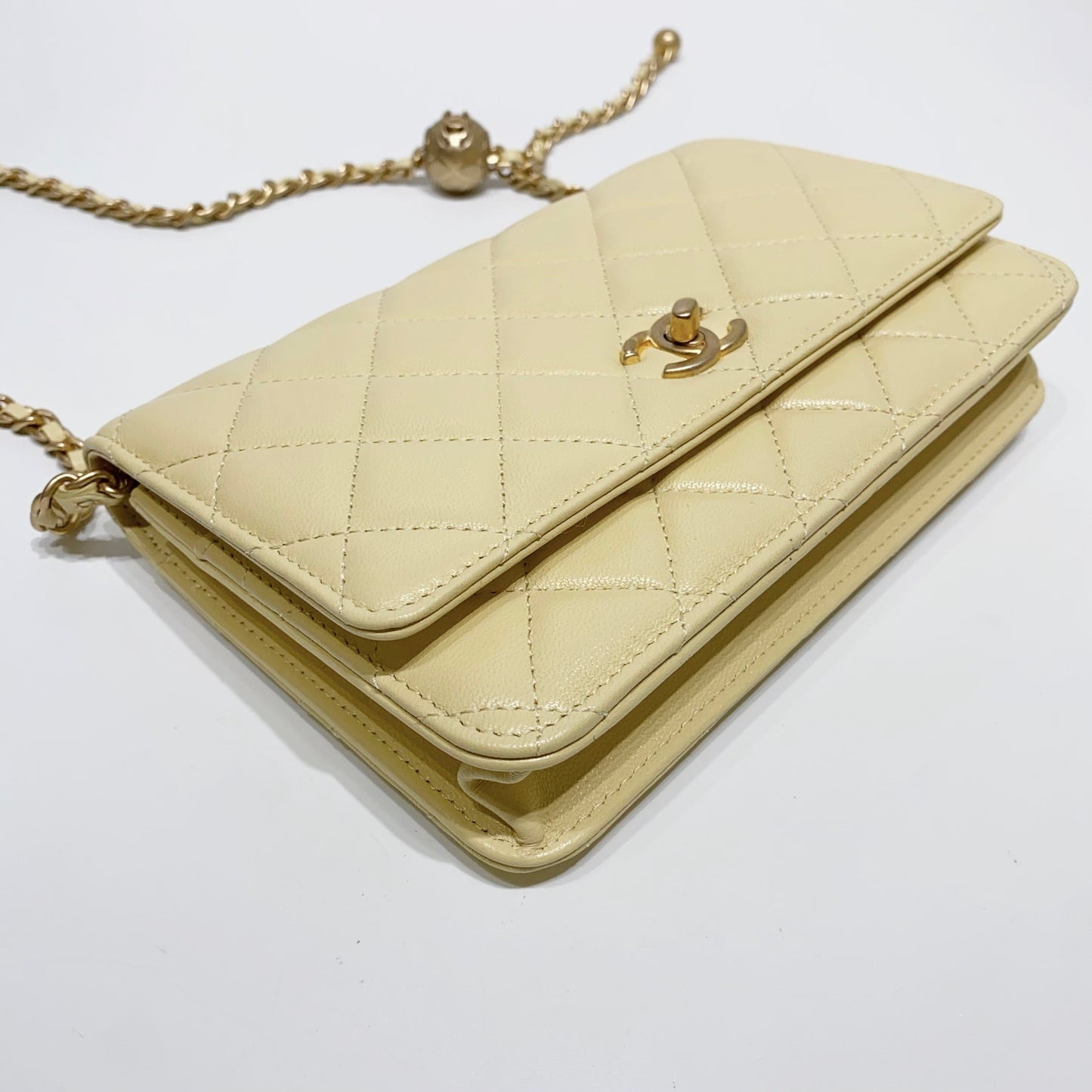 No.4033-Chanel Pearl Crush Wallet On Chain