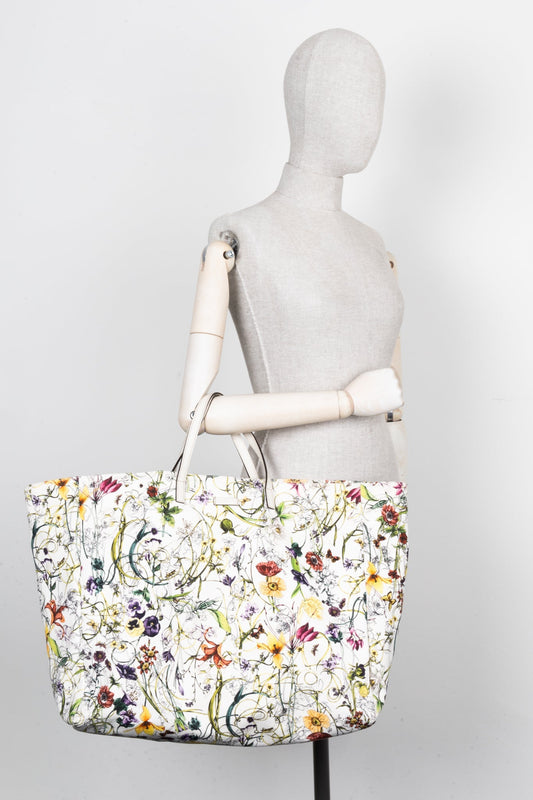 Luxury Gucci Trending 2025 Floral Canvas Tote Bag White