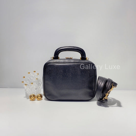 No.2474-Chanel Vintage Caviar Small Vanity Case
