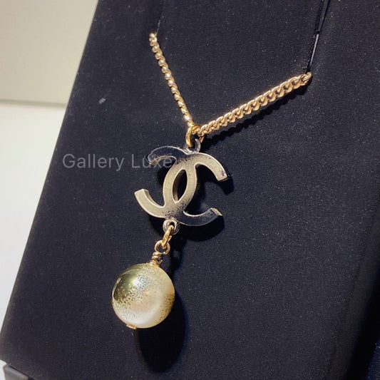 No.2727-Chanel Gradation Coco Mark Necklace