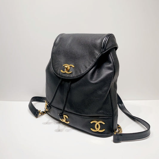 No.2940-Chanel Vintage Caviar Triple CC Backpack
