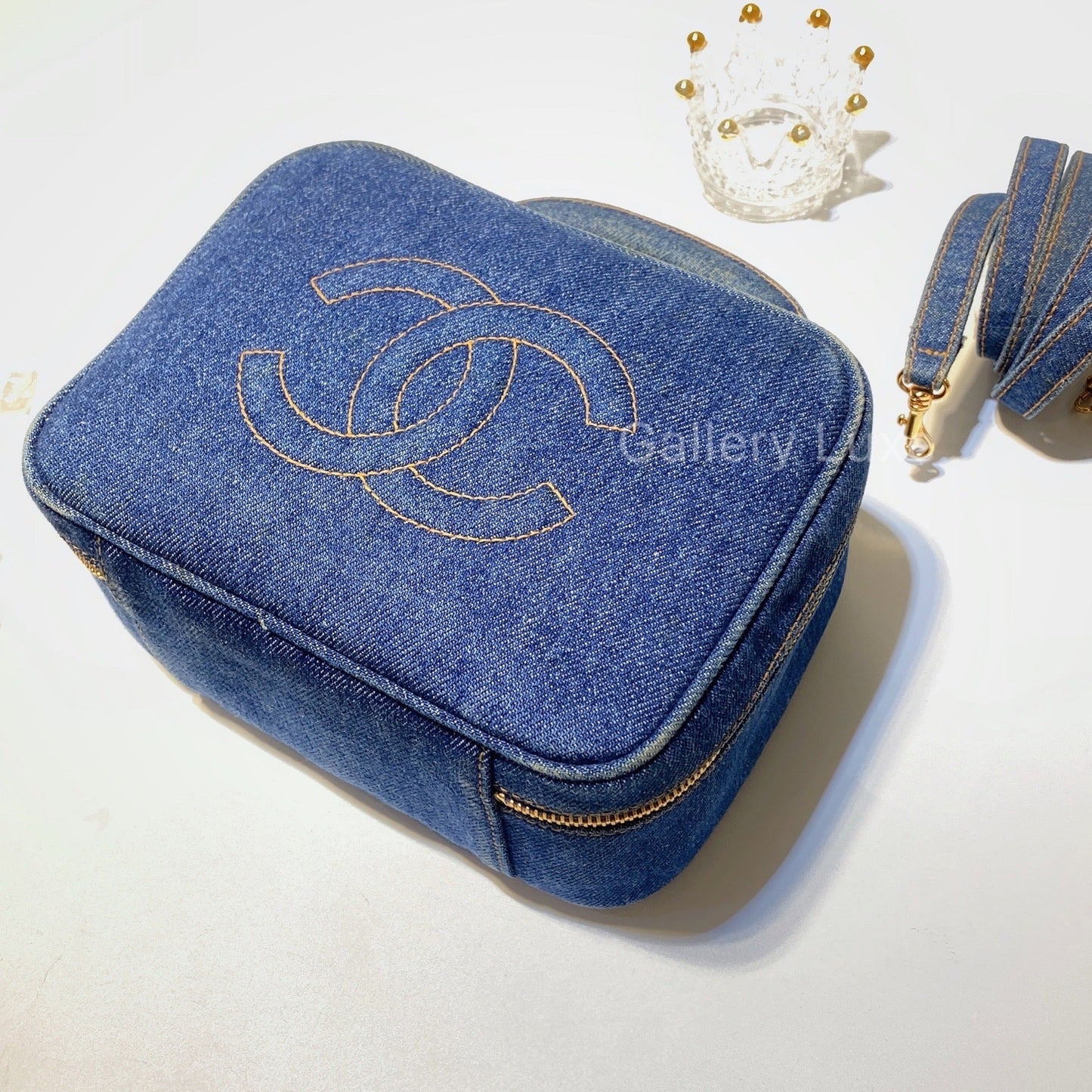 No.2781-Chanel Vintage Denim Small Vanity Case