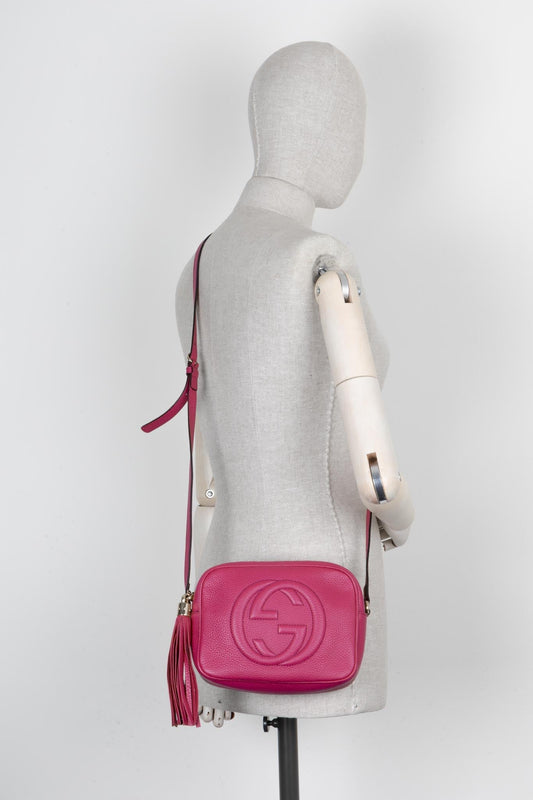 Luxury Gucci Trending 2025 Soho Disco Crossbody Bag Leather Fuchsia