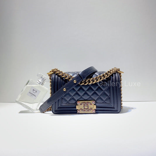 No.2837-Chanel Calfskin Boy 20cm (Unused)