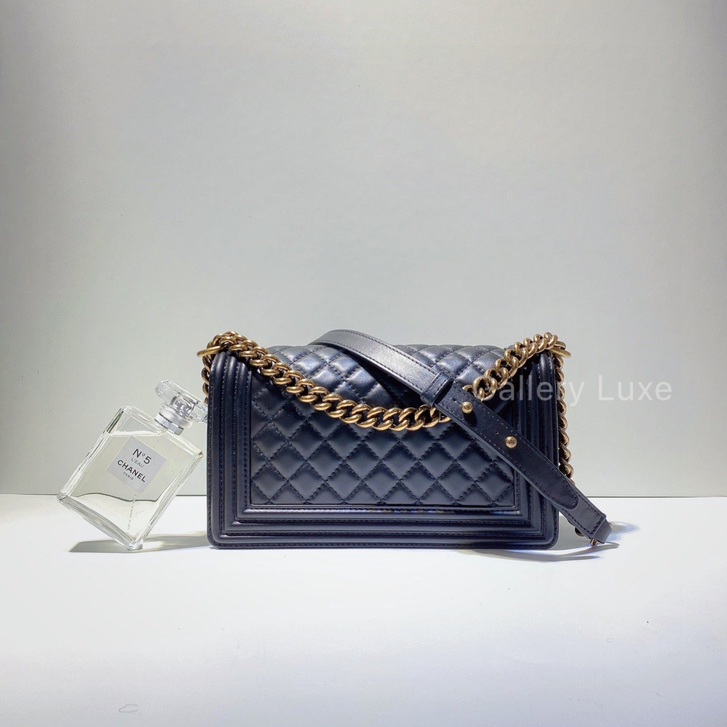 No.2743-Chanel Calfskin Boy 25cm (Unused)