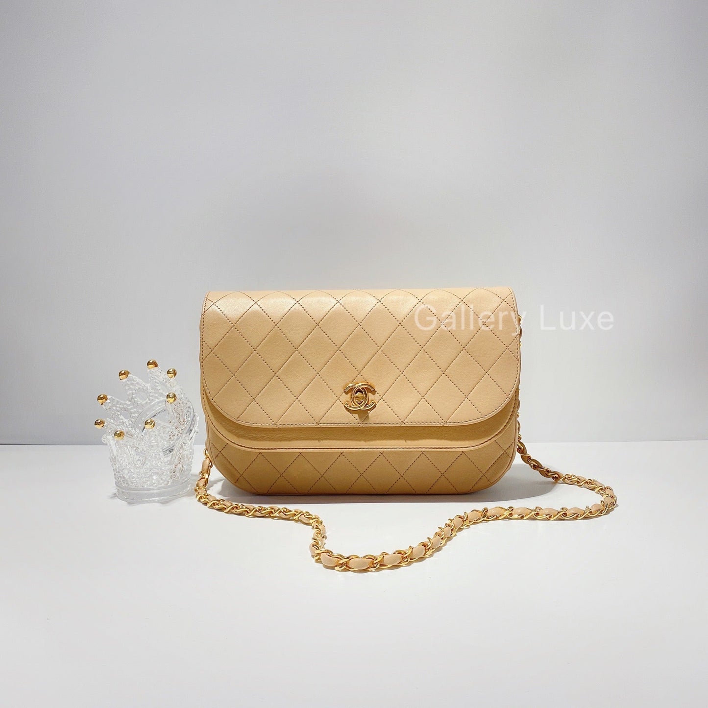 No.2323-Chanel Vintage Lambskin Flap Bag