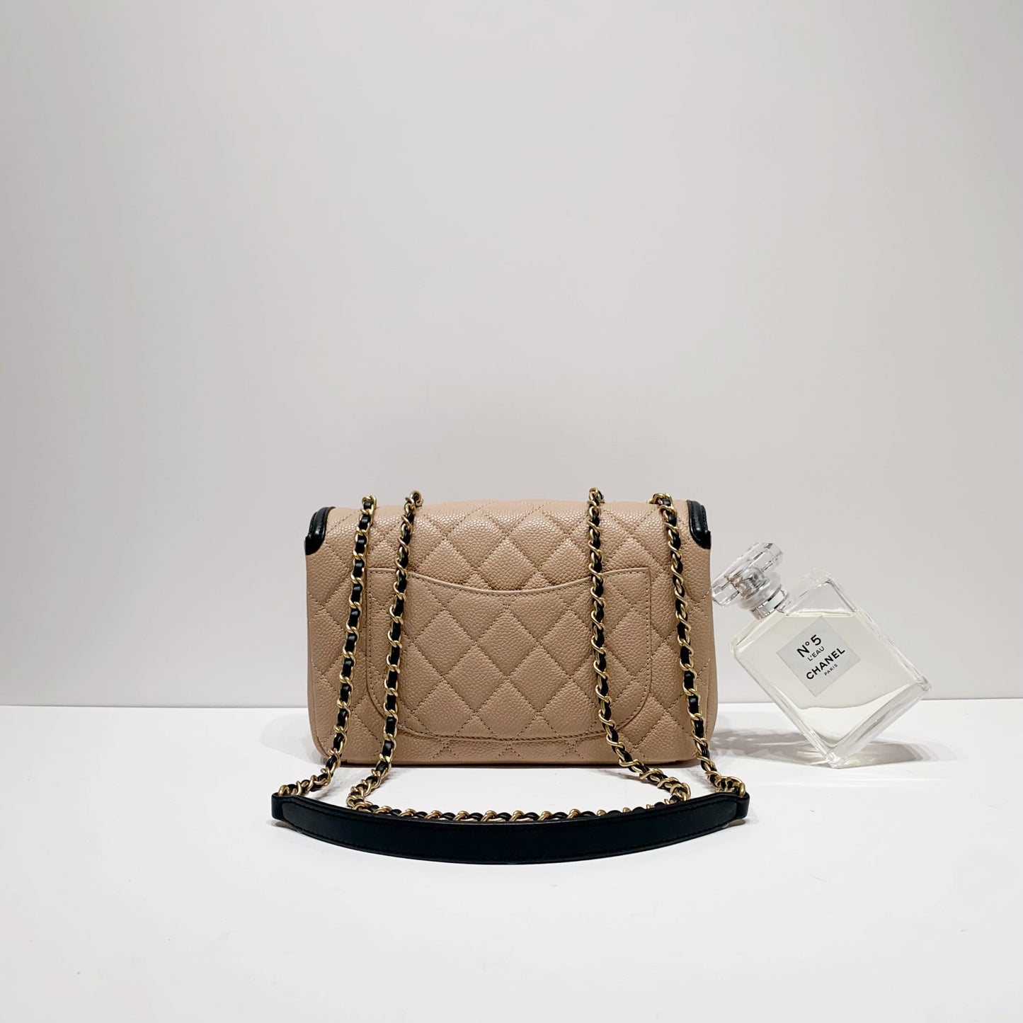 No.001631-2-Chanel Small CC Filigree Flap Bag