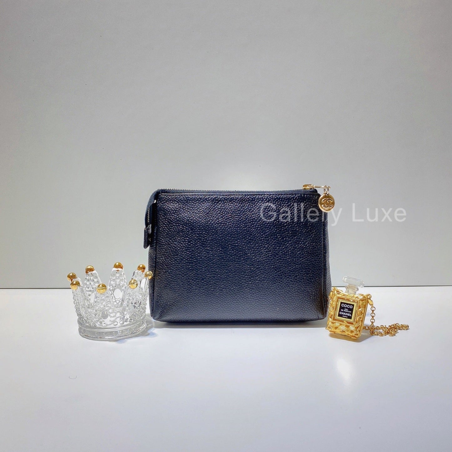 No.2779-Chanel Vintage Caviar Small Pouch
