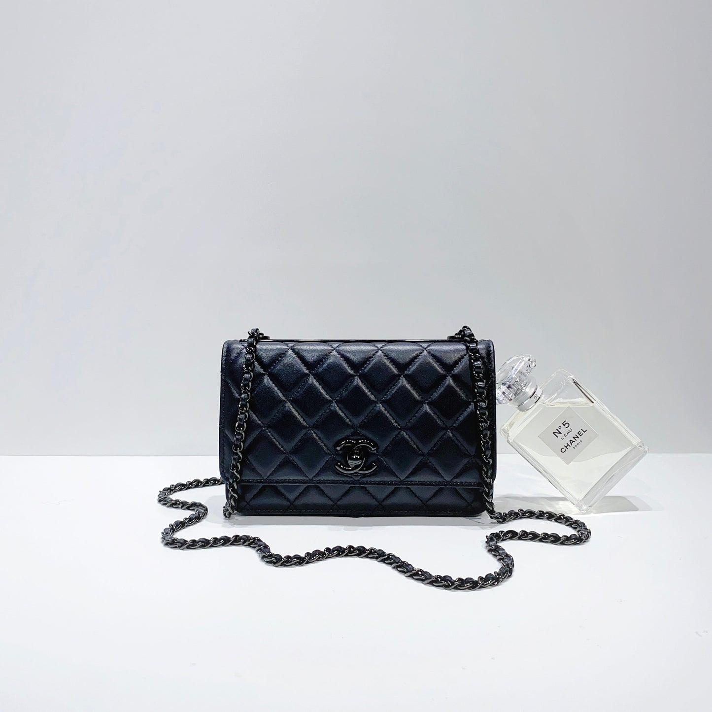 No.3891-Chanel So Black Trendy CC Wallet On Chain