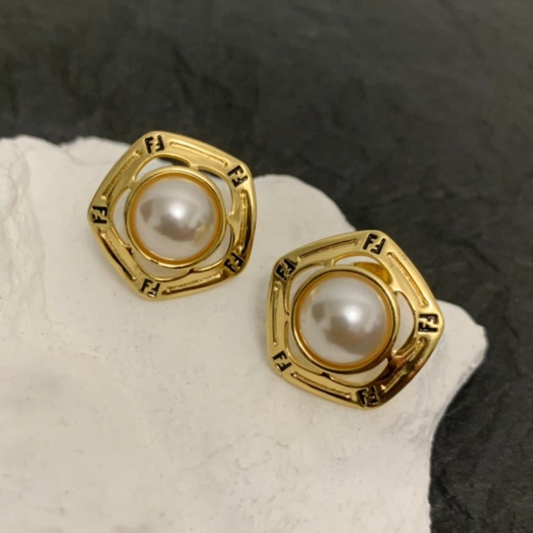 Luxury FendiFF PEARL GOLD EARRINGS