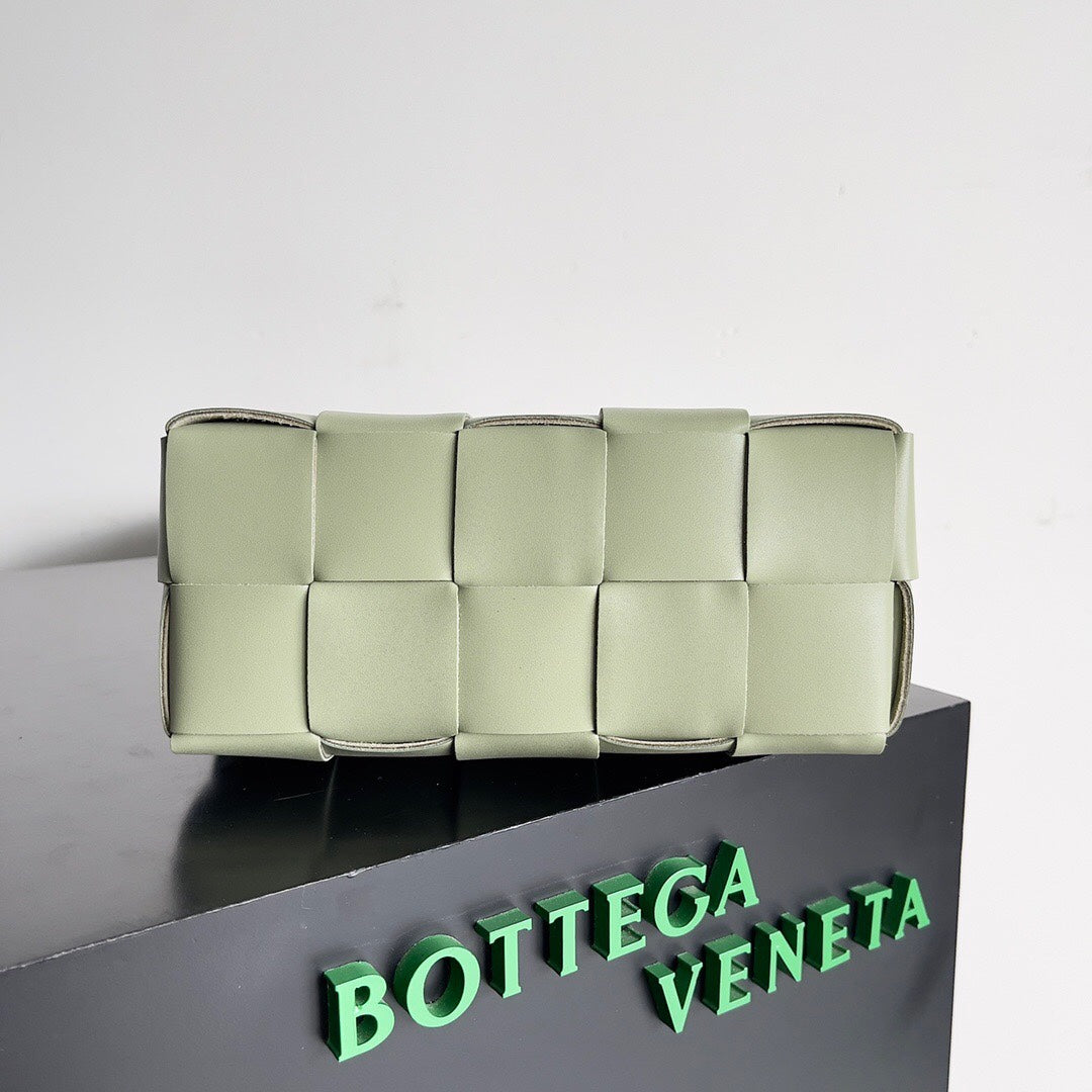 Luxury Bottega Veneta BV SMALL BRICK 24CM LIGHT GREEN LAMBSKIN
