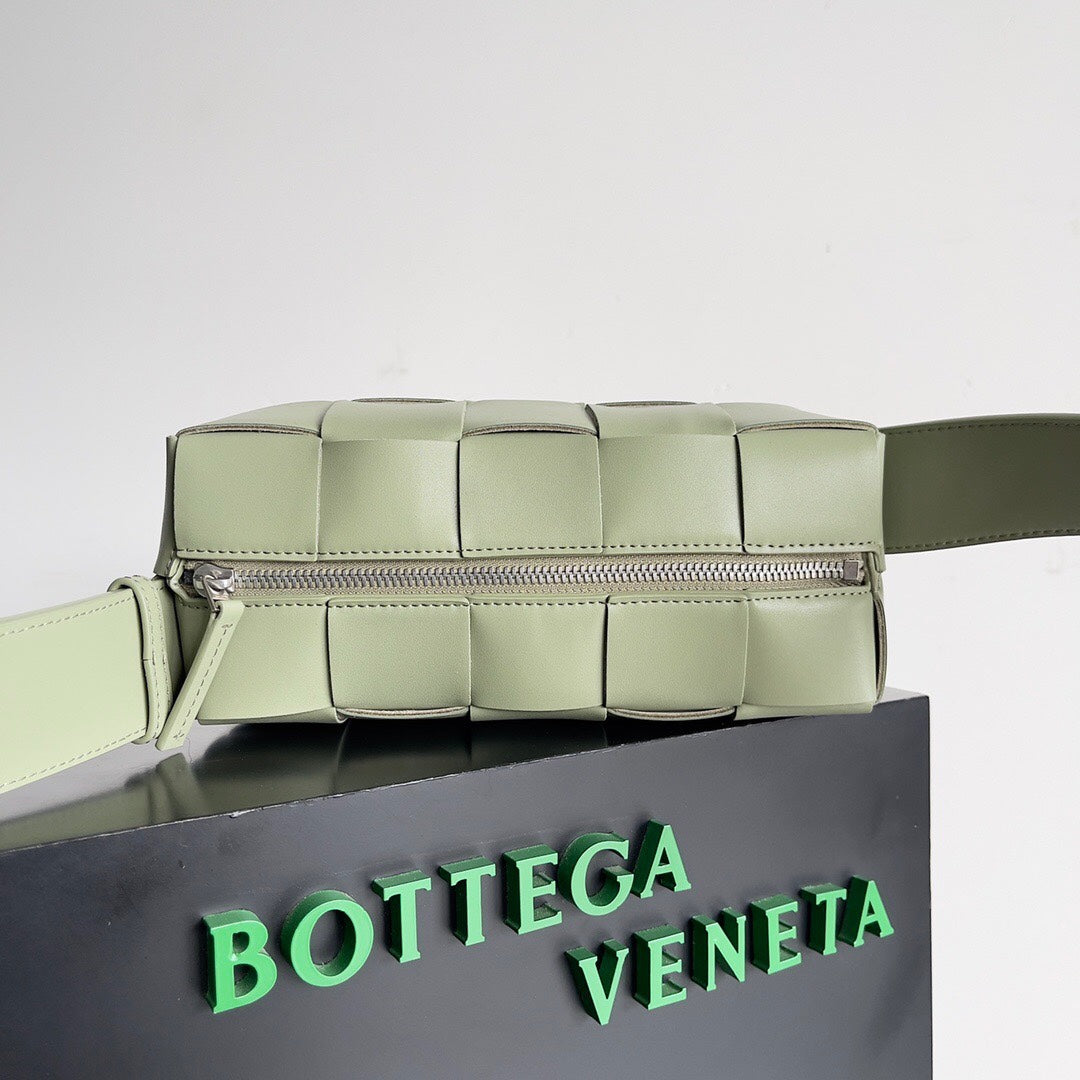 Luxury Bottega Veneta BV SMALL BRICK 24CM LIGHT GREEN LAMBSKIN