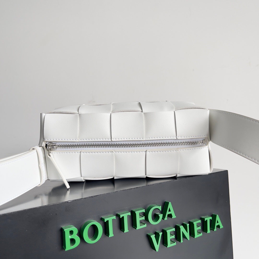 Luxury Bottega Veneta BV SMALL BRICK 24CM WHITE LAMBSKIN