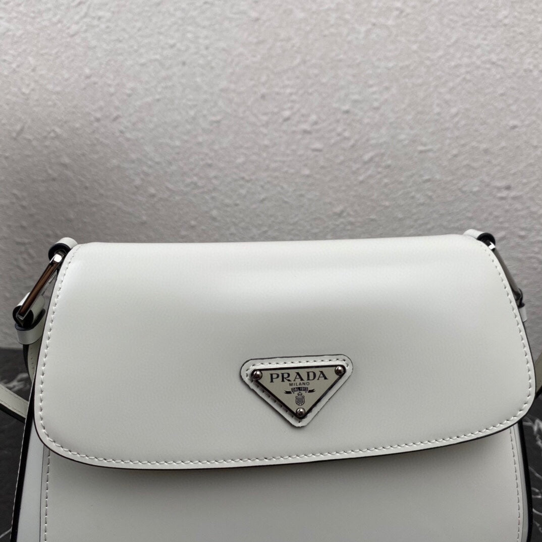 Luxury PradaCLEO 24 WHITE BLACK BRUSHED LEATHER SHOULDER BAG