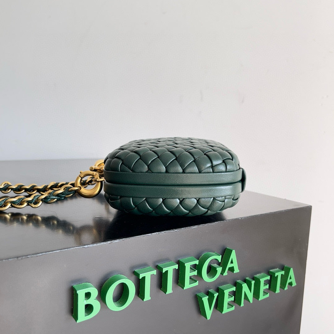 Luxury Bottega Veneta BV VETENA KNOT 19 GREEN