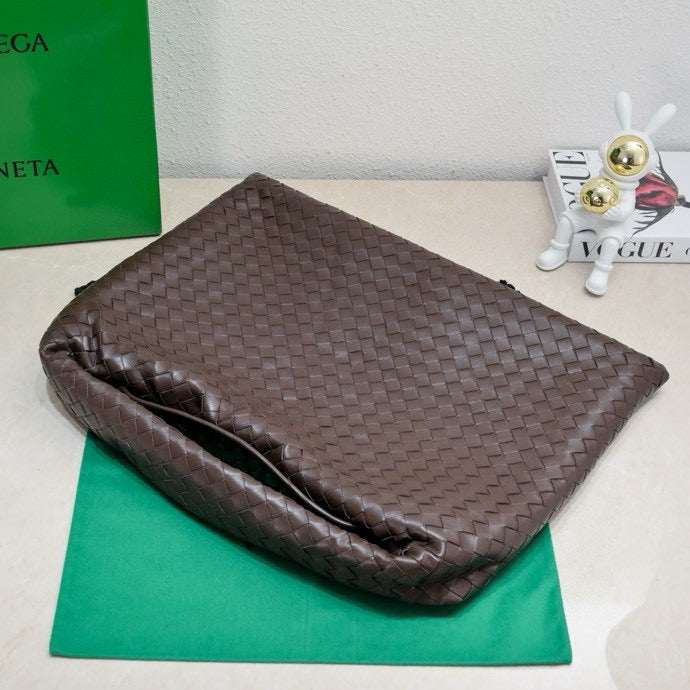 Luxury Bottega Veneta BV Large Intrecciato 54cm Hobo Bag Chocolate Calfskin
