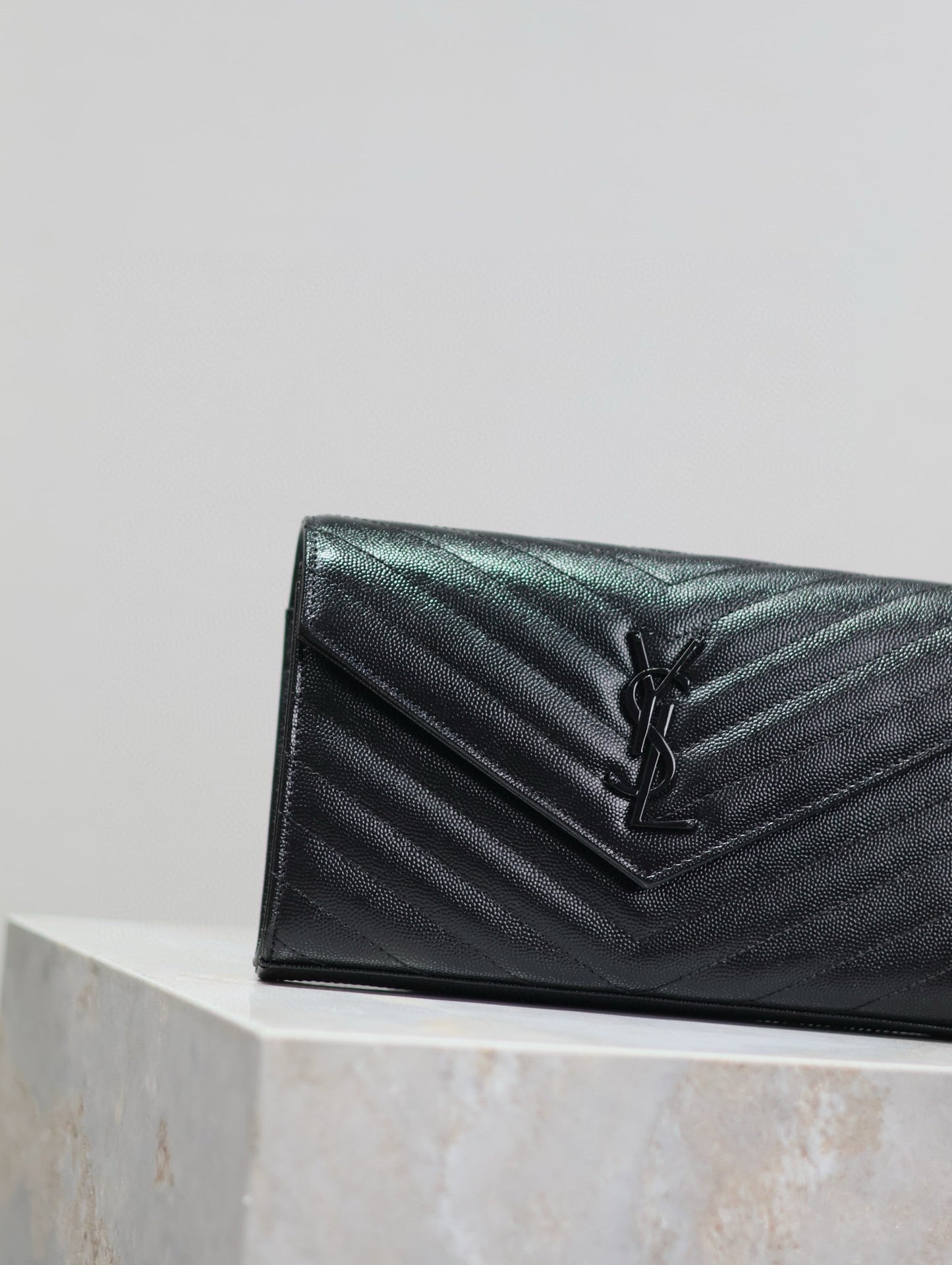 Luxury Saint Laurent YL Woc 22cm All Black Grained Calfskin