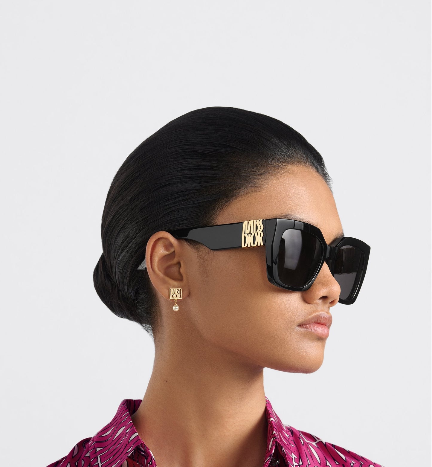 MissLuxury Dior S2I Black Square Sunglasses