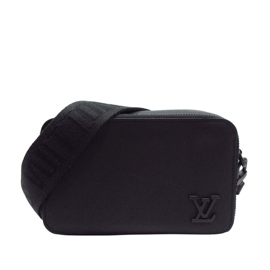 Louis Vuitton Alpha Wearable Wallet (SHG-DFheUM)
