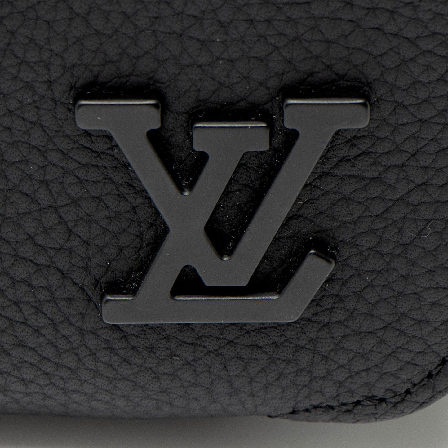 Louis Vuitton Calfskin Aerogram Alpha Wearable Wallet