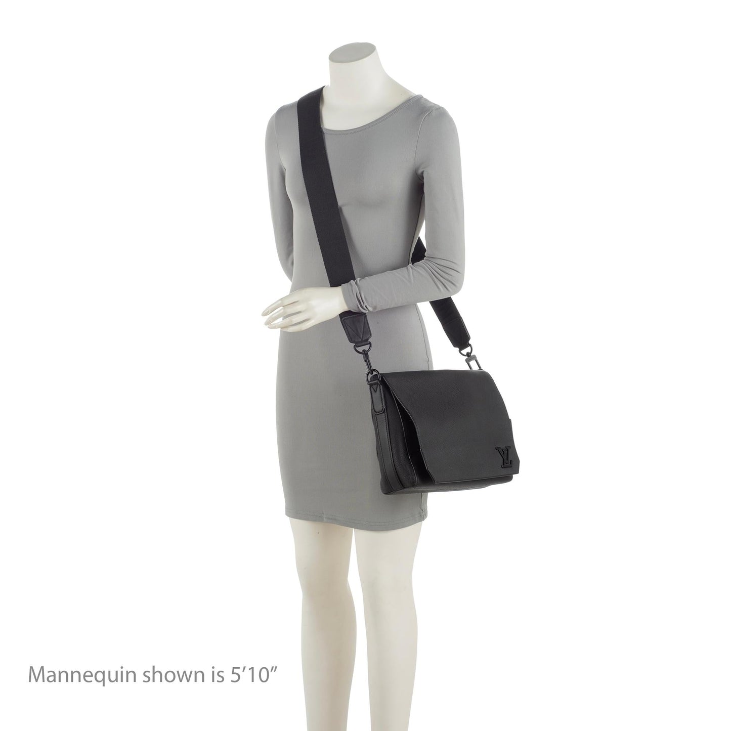 Louis Vuitton Calfskin Aerogram Takeoff Messenger Bag (SHF-QgVacu)