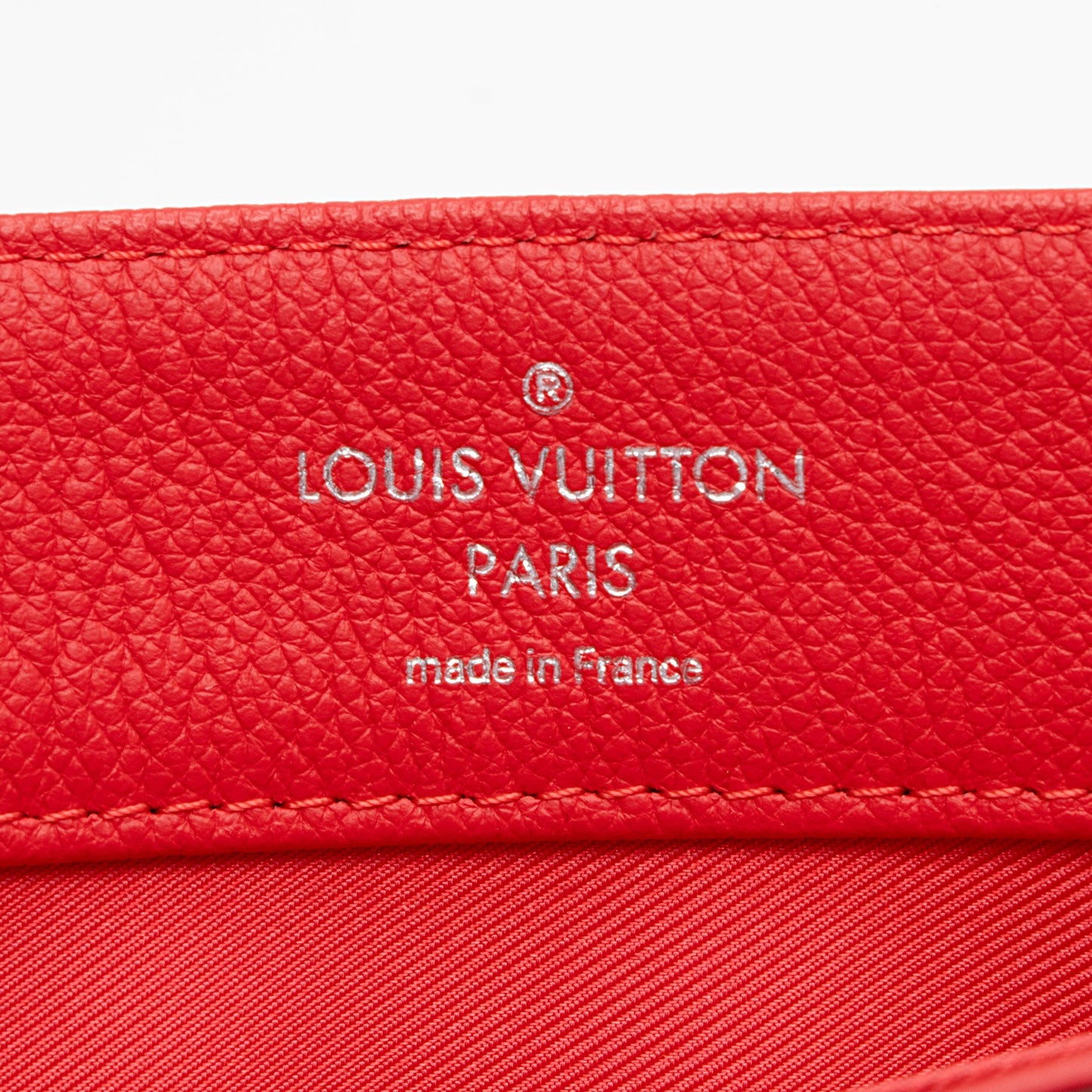 Louis Vuitton Calfskin Lockme II Satchel (SHF-0LzCcY)