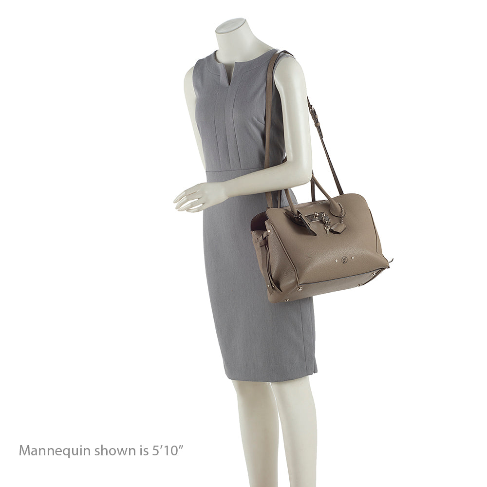 Louis Vuitton Veau Nuage Calfskin Milla MM Tote -  (SHF-19070)