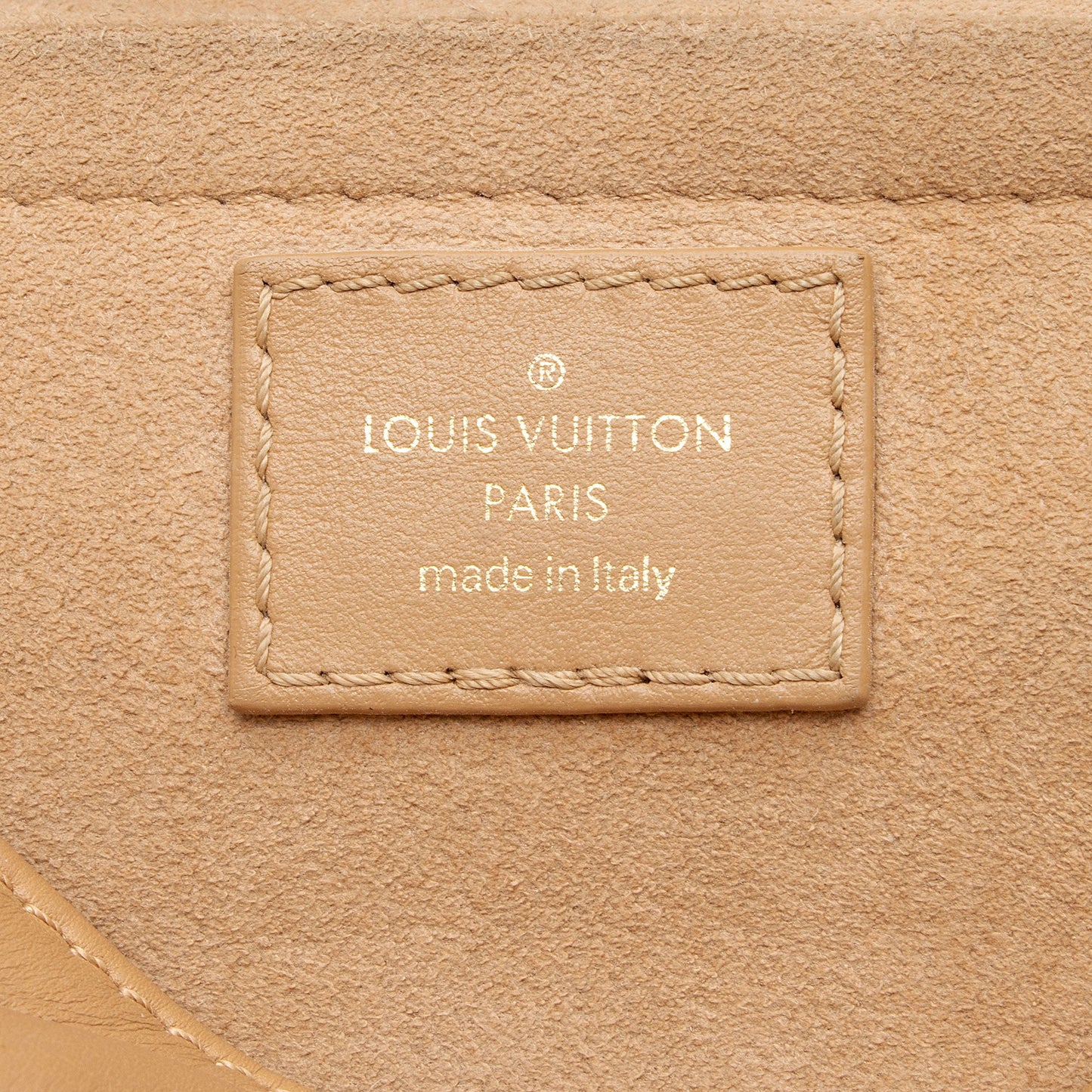 Louis Vuitton Calfskin New Wave Chain MM Shoulder Bag  -  (SHF-BC4Bgk)