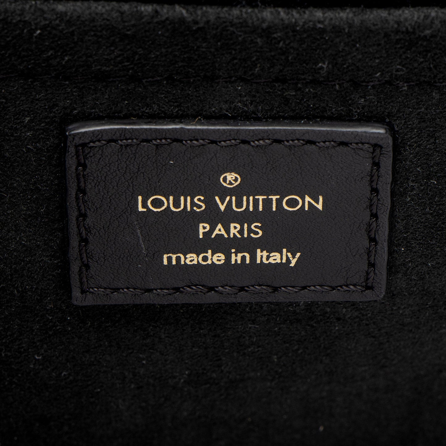 Louis Vuitton Calfskin New Wave Chain MM Shoulder Bag
