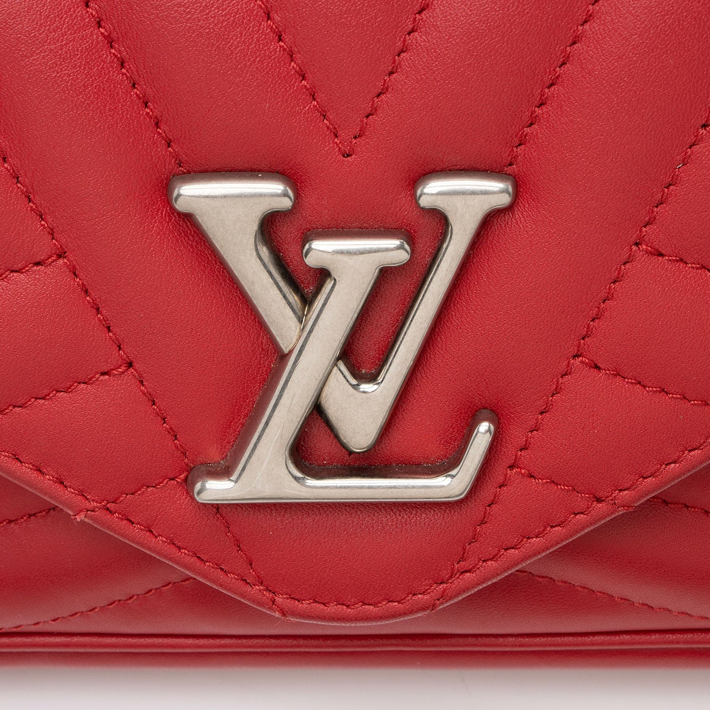 Louis Vuitton Calfskin New Wave Chain Pochette