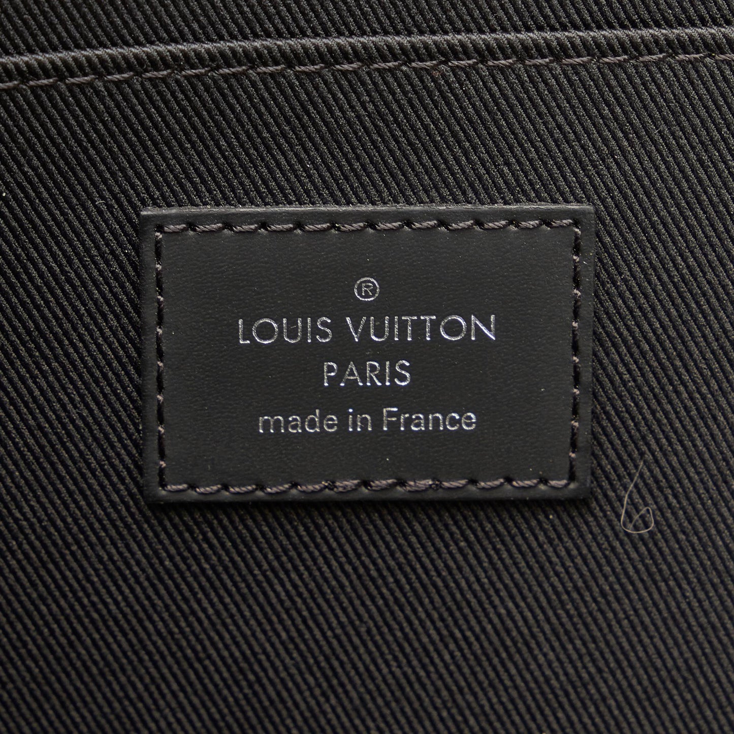 Louis Vuitton Camouflage Pochette Jour GM (SHG-XWmgDE)