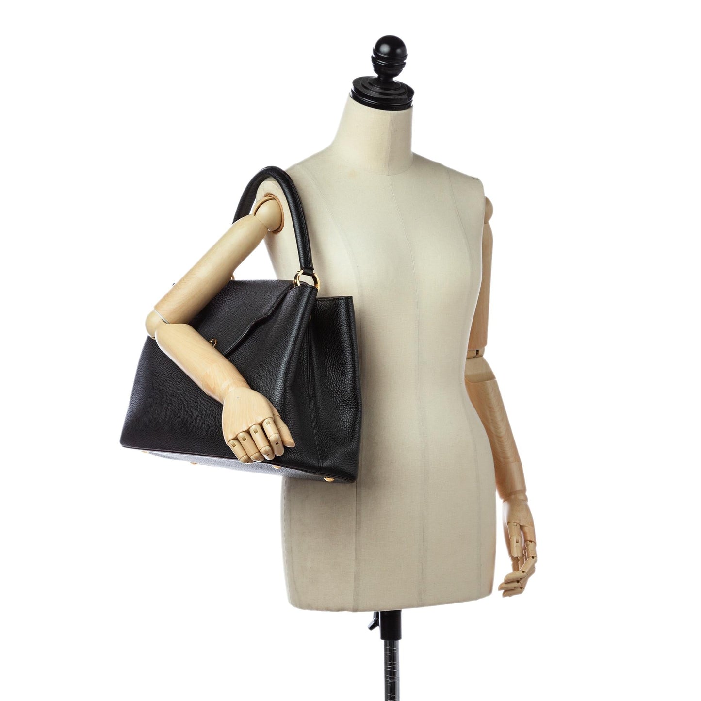 Louis Vuitton Capucines GM (SHG-28845)