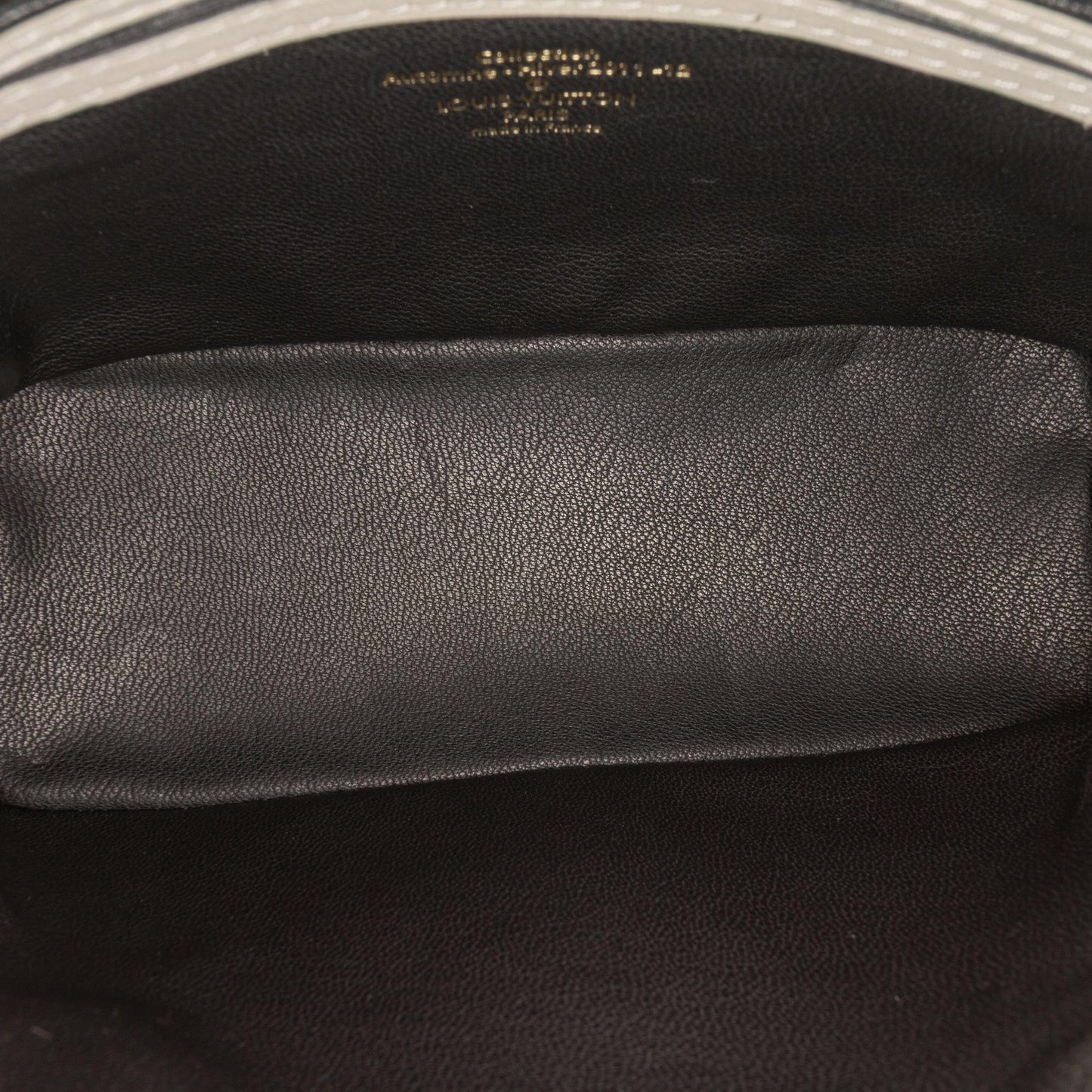 Louis Vuitton Cuir Obsession Lockit BB