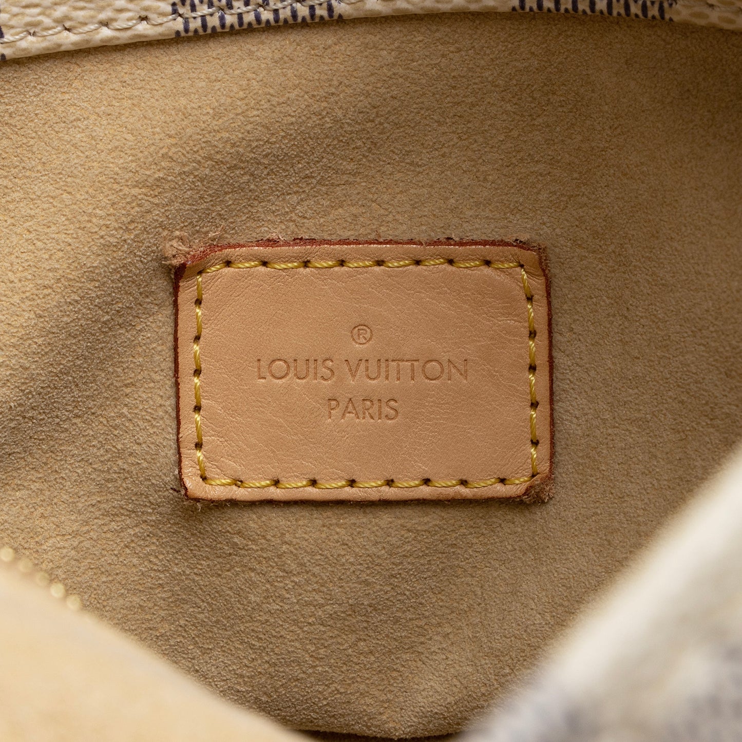 Louis Vuitton Damier Azur Artsy MM Shoulder Bag (SHF-22677)
