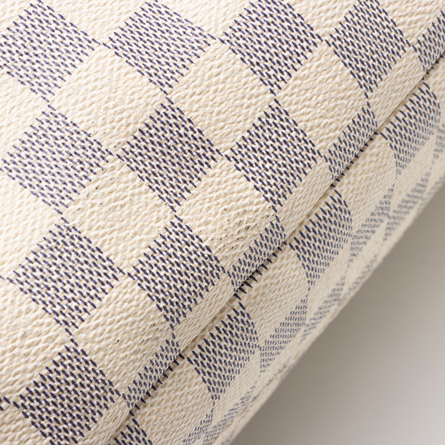 Louis Vuitton Damier Azur Artsy MM Shoulder Bag