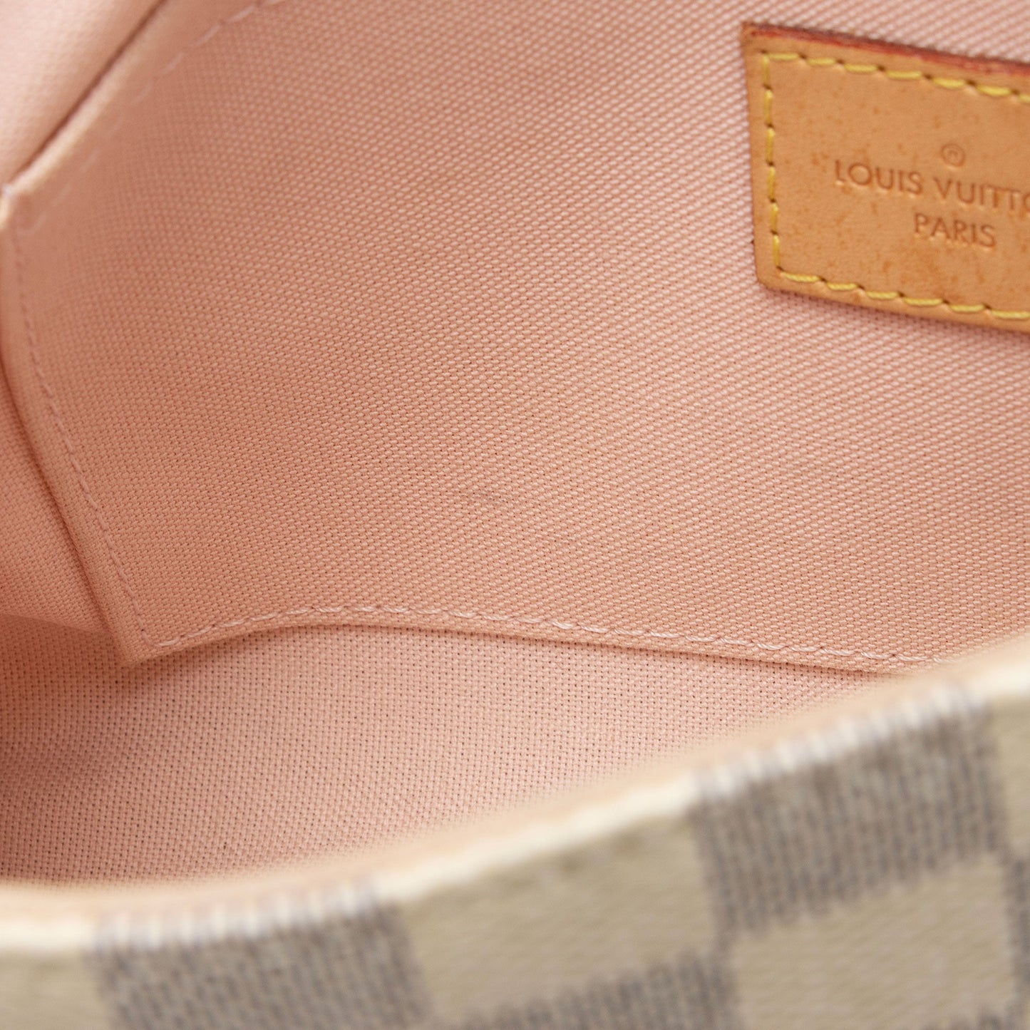 Louis Vuitton Damier Azur Croisette Shoulder Bag (SHF-w8e6xs)