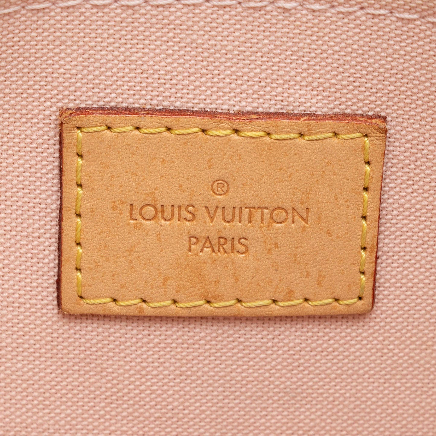 Louis Vuitton Damier Azur Croisette Shoulder Bag (SHF-w8e6xs)