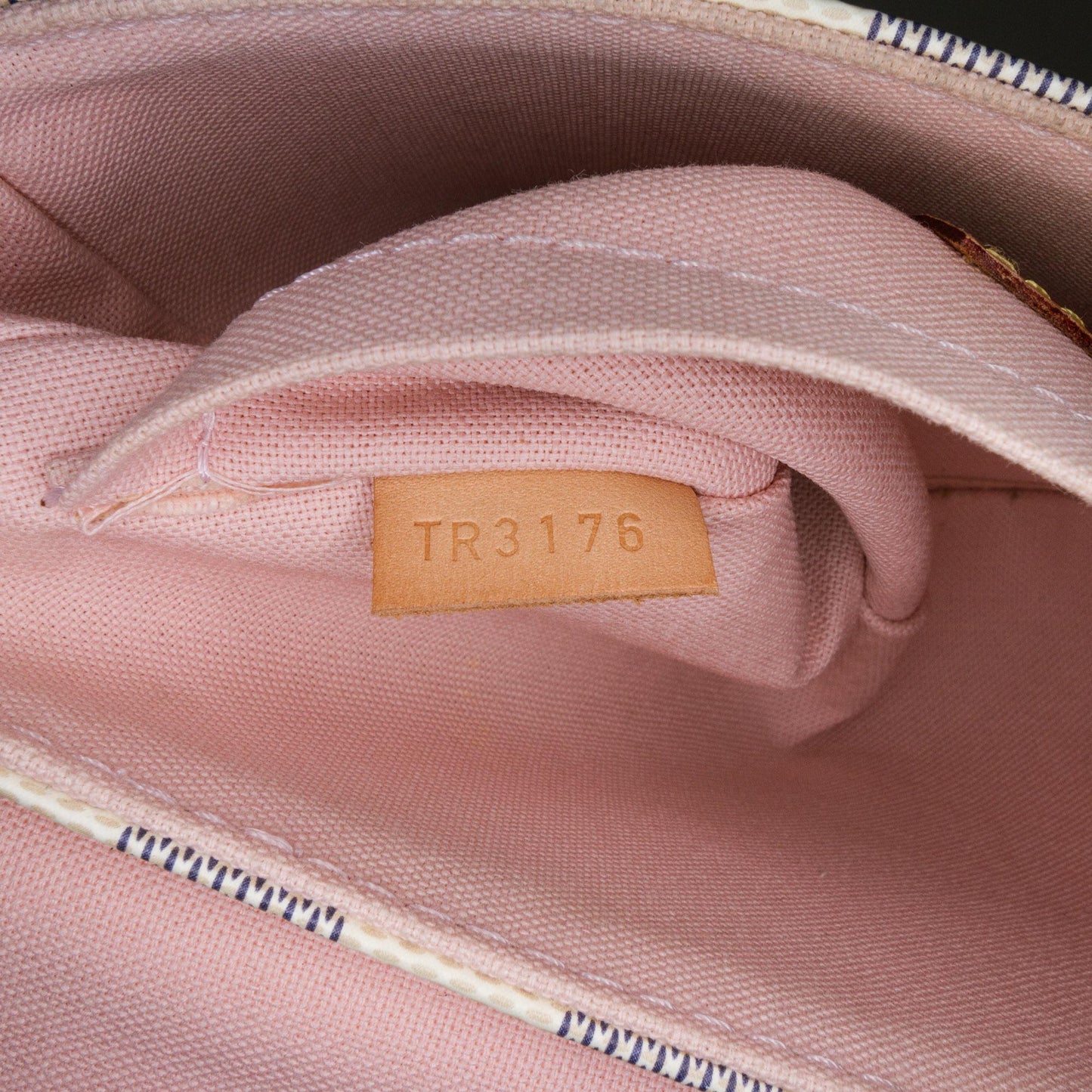 Louis Vuitton Damier Azur Croisette (SHG-alGXAk)