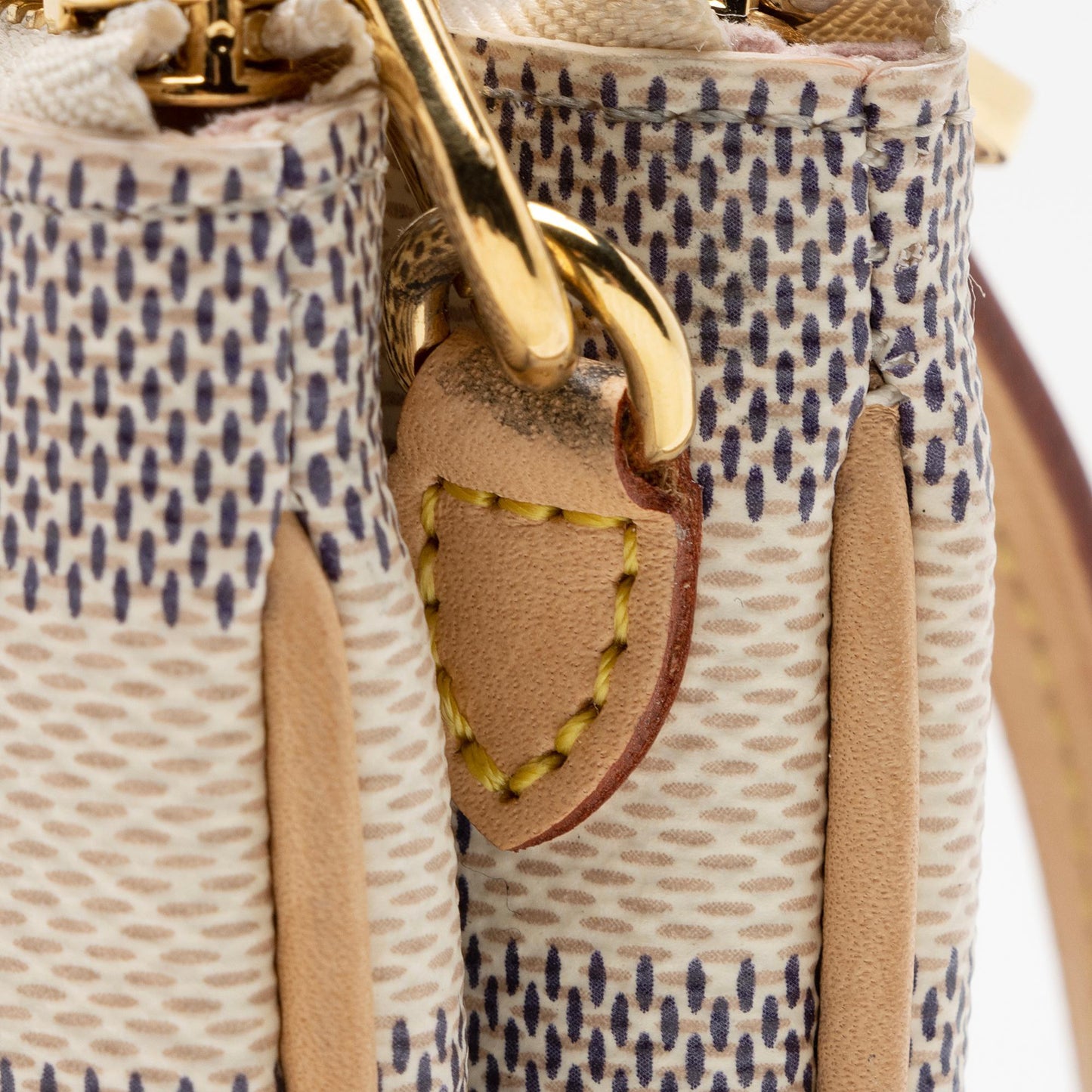 Louis Vuitton Damier Azur Double Zip Pochette (SHF-p269jg)
