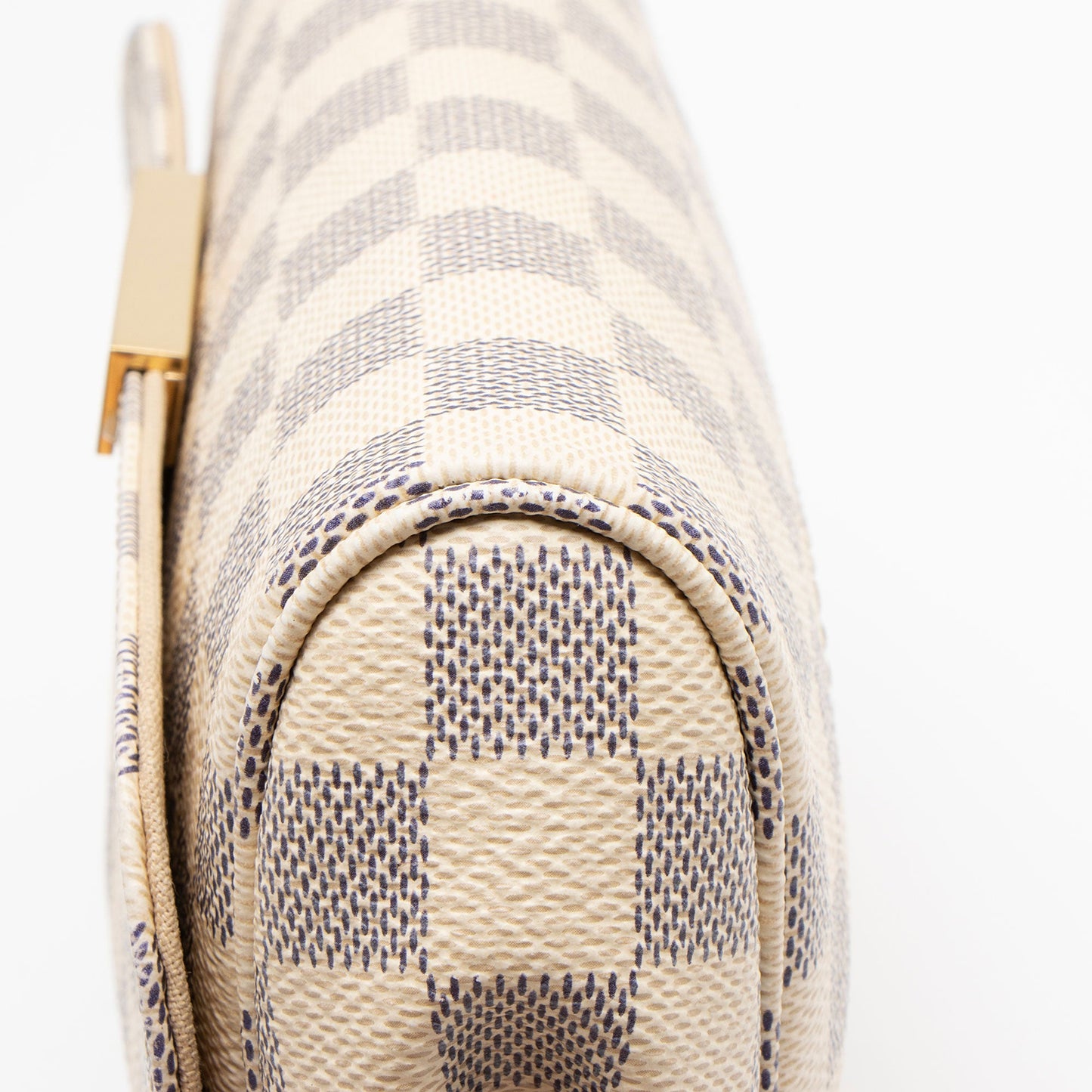 Louis Vuitton Damier Azur Favorite MM Shoulder Bag (SHF-bJ6d1X)