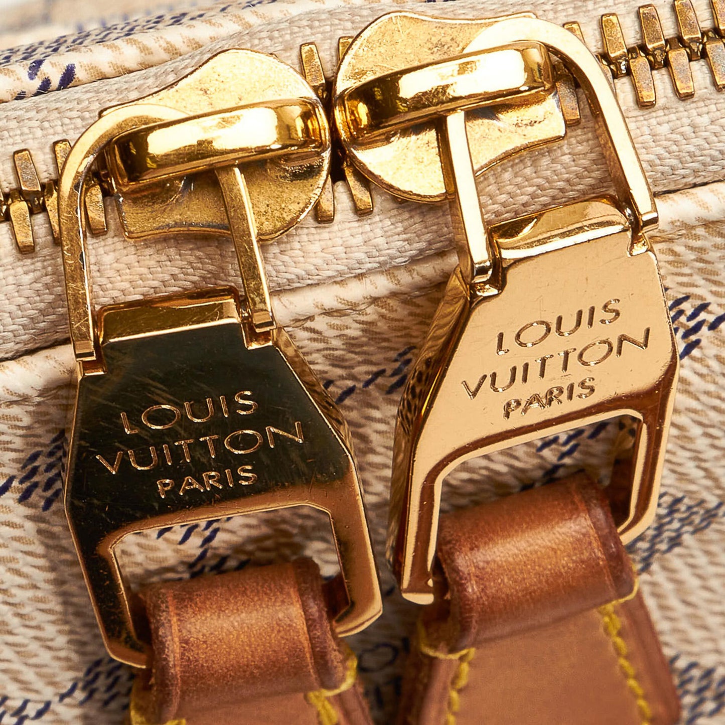 Louis Vuitton Damier Azur Figheri PM (SHG-31618)