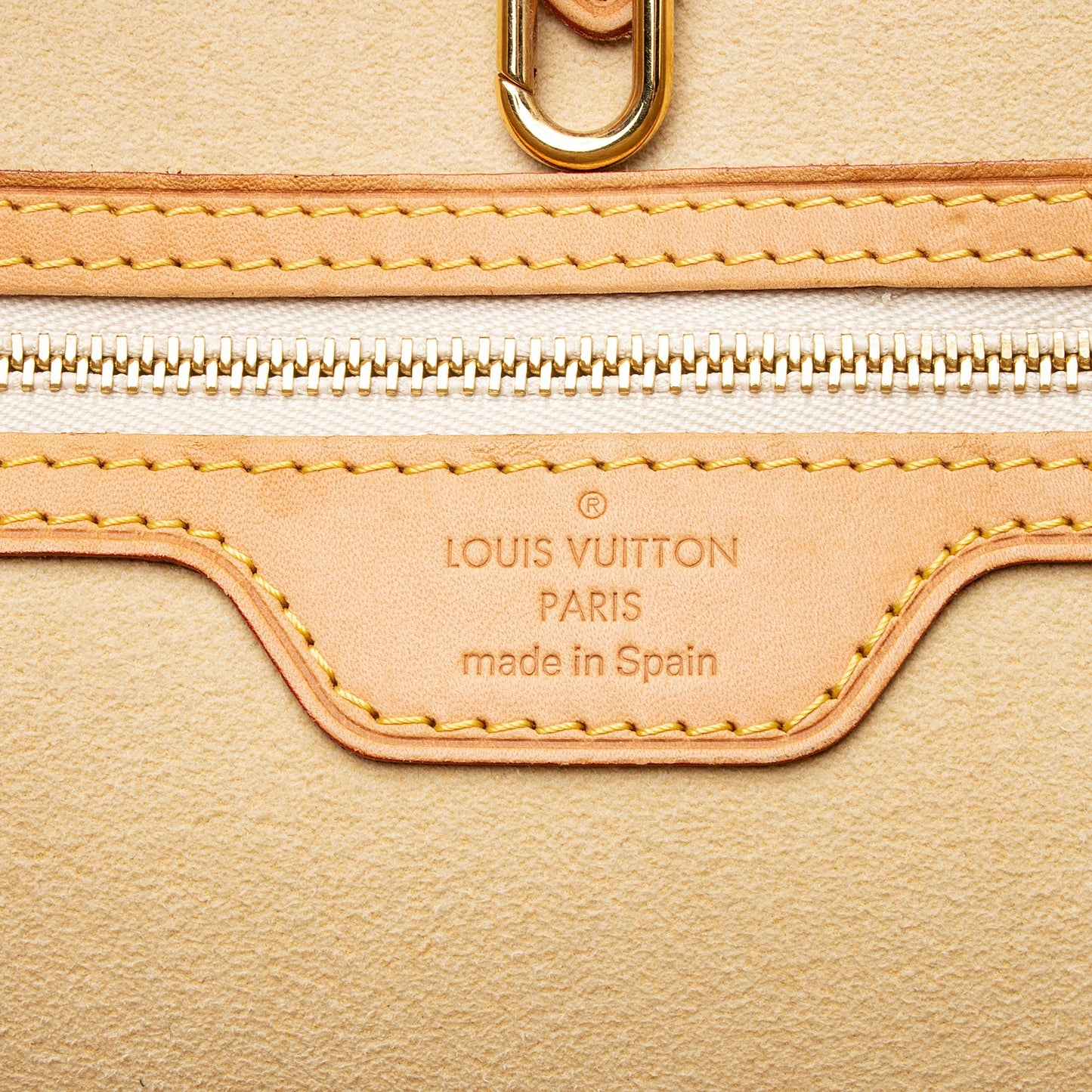 Louis Vuitton Damier Azur Hampstead PM Tote (SHF-KiMpmr)