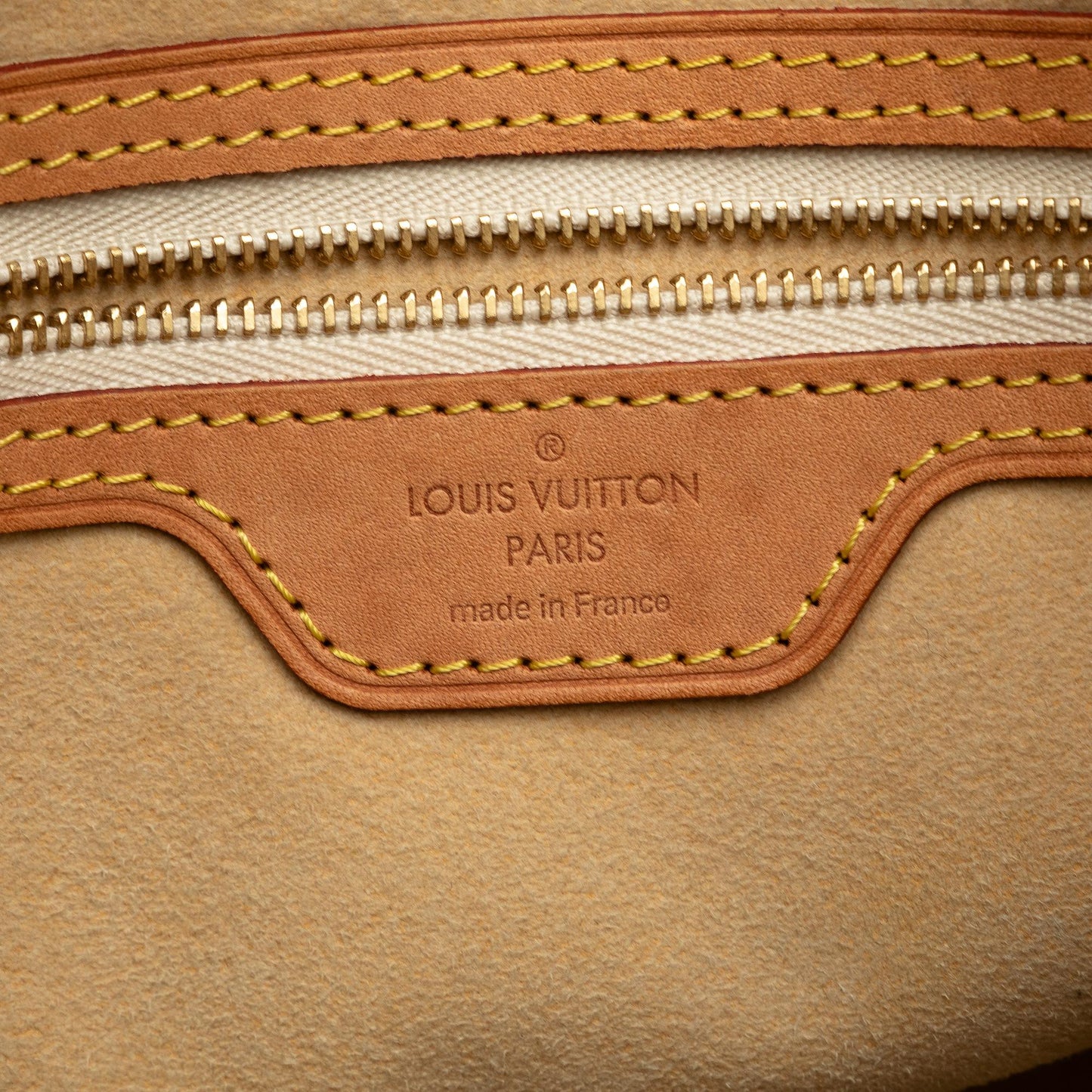 Louis Vuitton Damier Azur Hampstead PM (SHG-Qj5CiD)