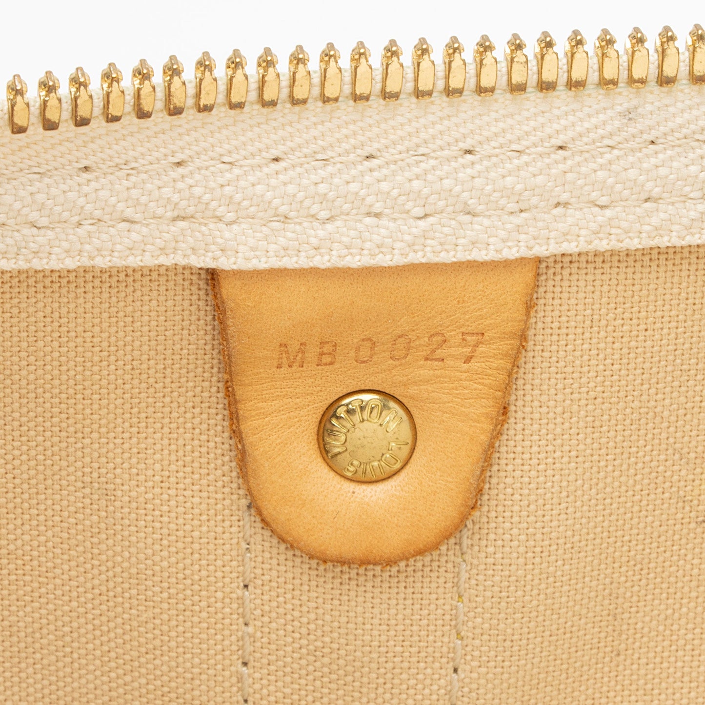 Louis Vuitton Damier Azur Keepall 50 Duffle Bag (SHF-pwEGPv)