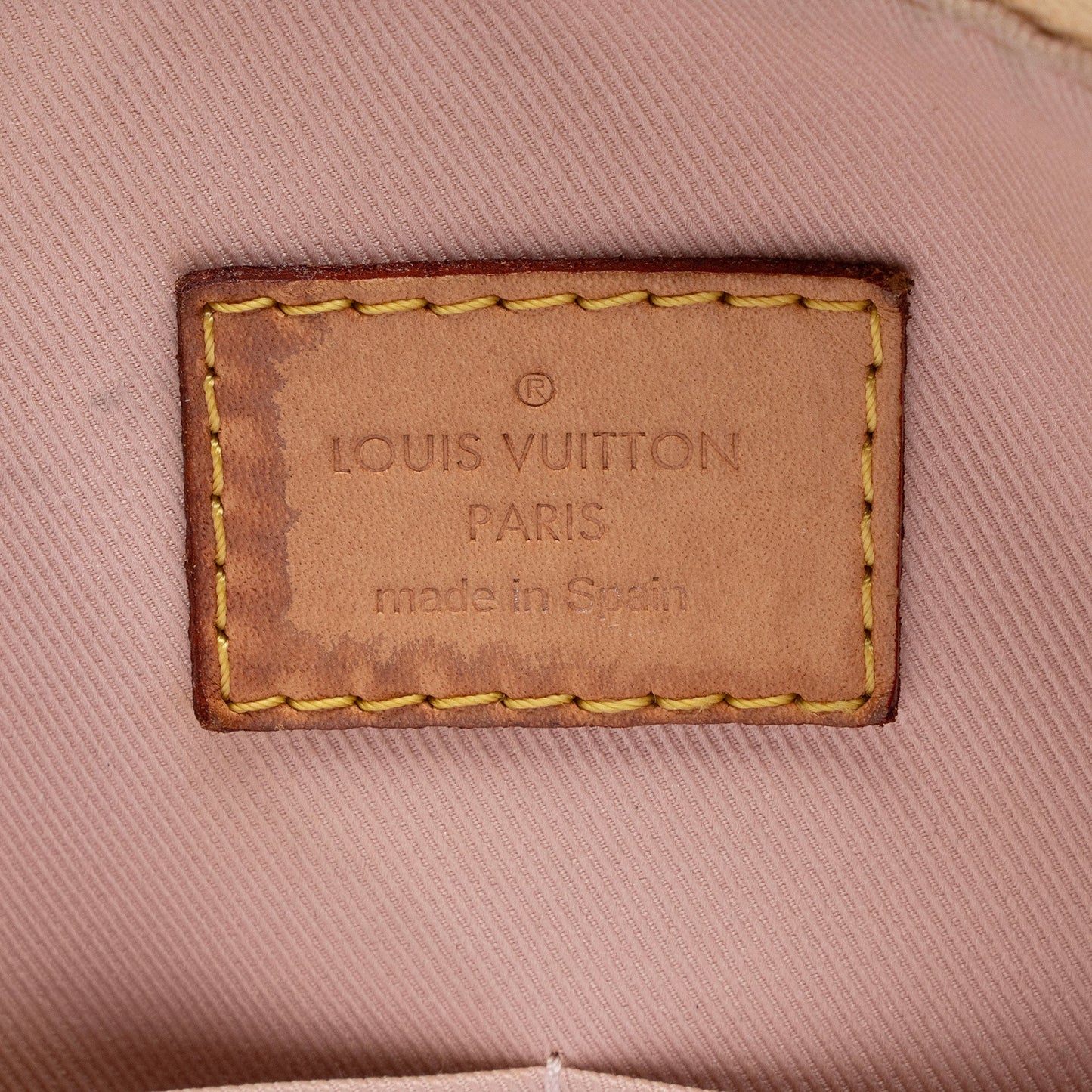 Louis Vuitton Damier Azur Lymington Tote (SHF-gbr1cz)